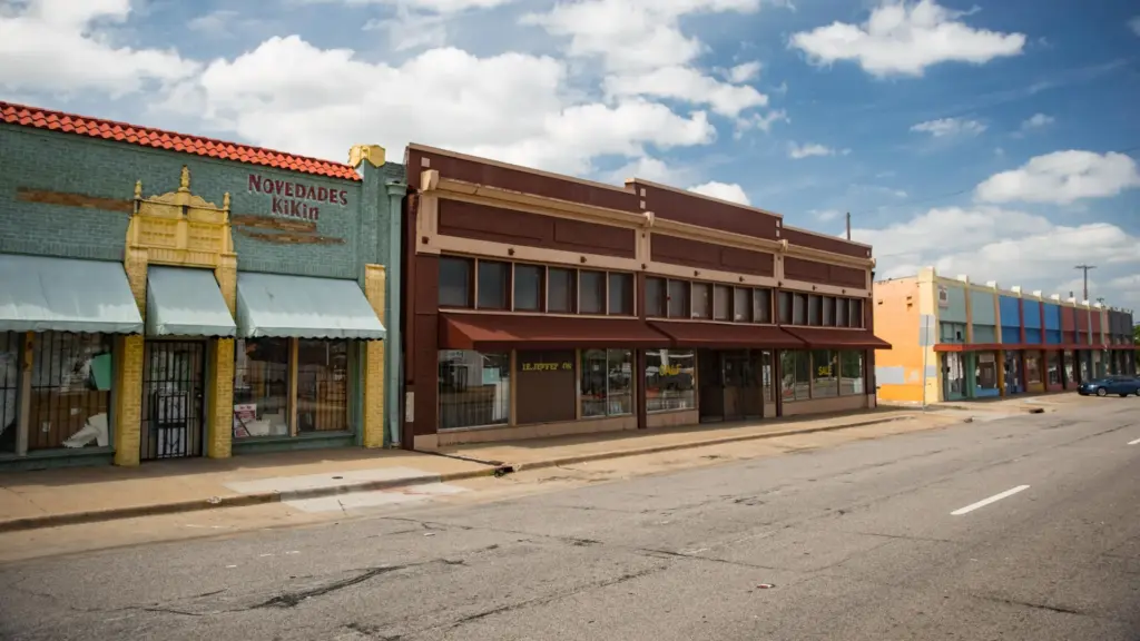 Lancaster, TX